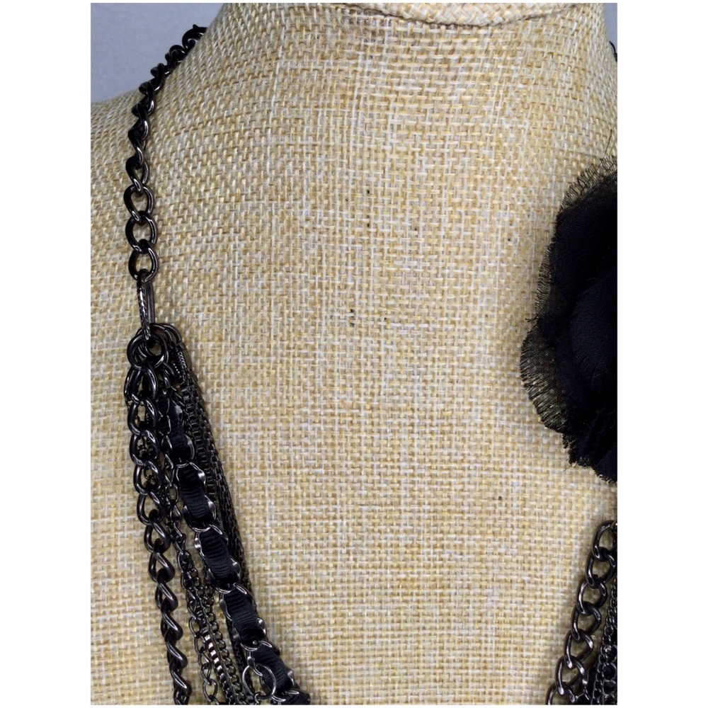 Vtg Y2K Gothic Romantic Black Multi‑Chain Necklace & Coordinating Earrings Set - Picture 9 of 12